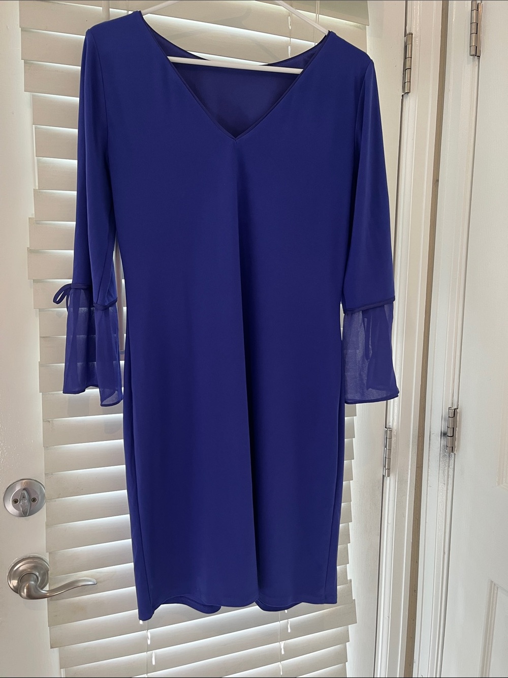 White House Black Market Royal Blue Three Quarter Sleeve Dress